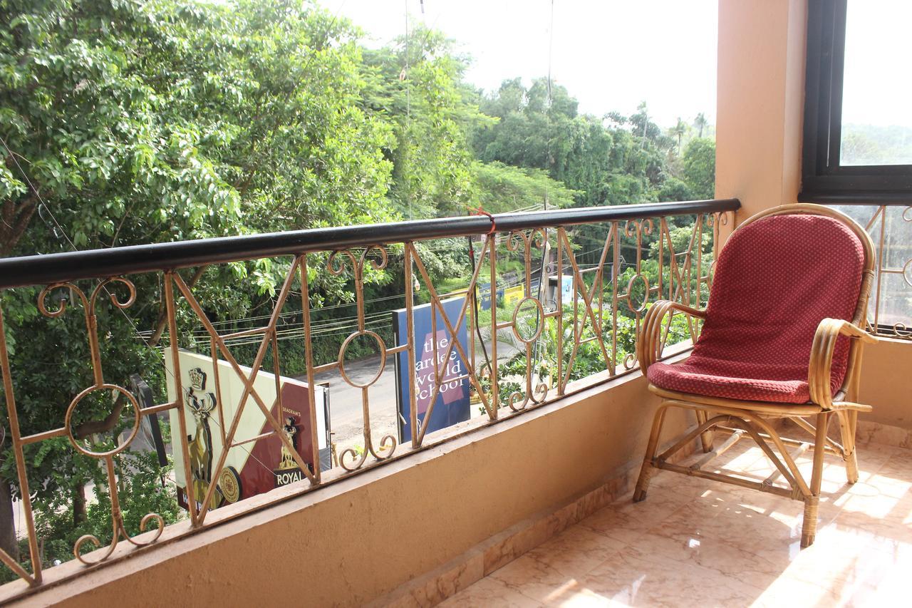 Hotel Picnic Plaza Sangolda Exterior photo